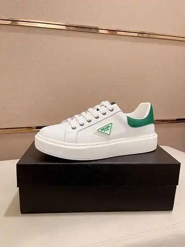 Código de ropa masculina Prada 1yu21yupob4boo talla 3844