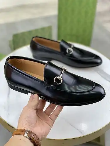 Guqi Leather outsole masculino 1yu21yu4e4poo talla 3944 38 45 46 se puede personalizar