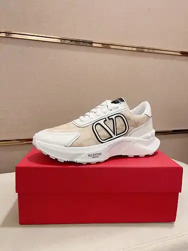 Código de modelo masculino Valentino 1yu222b8po talla 3844