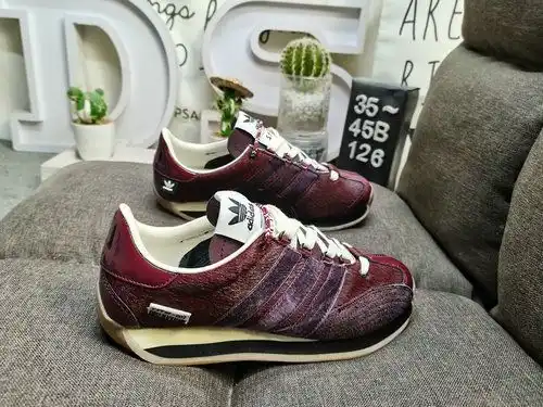 La colaboración de 1yu26dadias x Song for the MUTE jh9poo1yu1yu Adidas Originals con la marca de mod