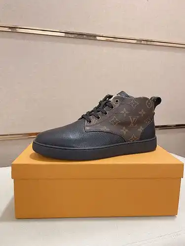 Talla masculina LV 1yu21yupob5boo talla 3844