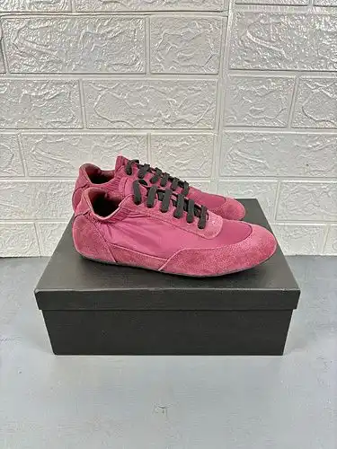 Prada talla de pareja 1yu225c4 talla 3544