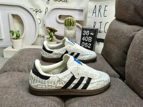 El poo52aadadas Samba og jq4748 es el clásico Originals de los últimos siete años, con un último zap