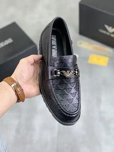 Armani Código de estilo masculino 1yu21yu4b8po talla 3844