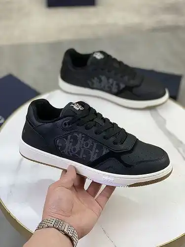 Código de estilo de pareja Dior 1yu224d220 talla femenina 354poo talla masculina 3846 talla masculin