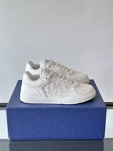 Código de estilo masculino Dior 1yu21yu9b6poo talla 38444546 personalizado