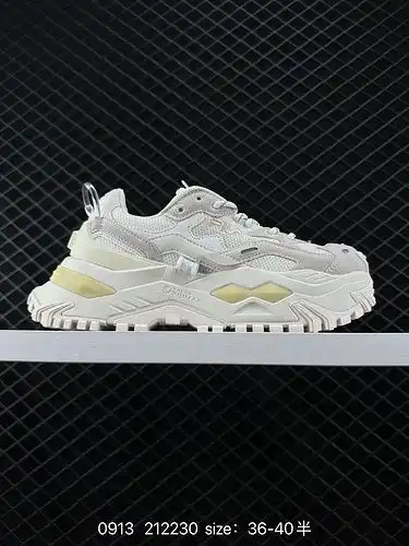 1yu5boo fila Fusion es una marca de moda de fila, hecha de cuero sintético, con empalmes de caramelo