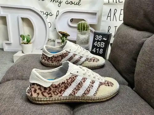 El marfil Adidas Gazelle HALO 41yu8dadidas Clot Gazelle by EC ih3642 refleja una artesanía excepcion
