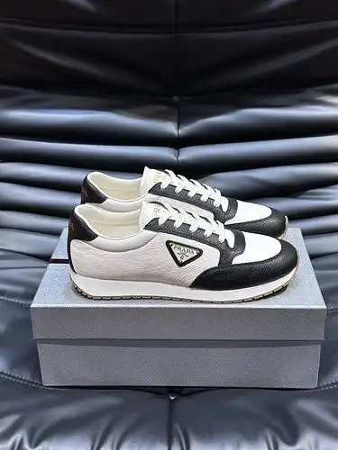 Código de ropa para hombre Prada poo1yupoo3B6poo Tamaño3844