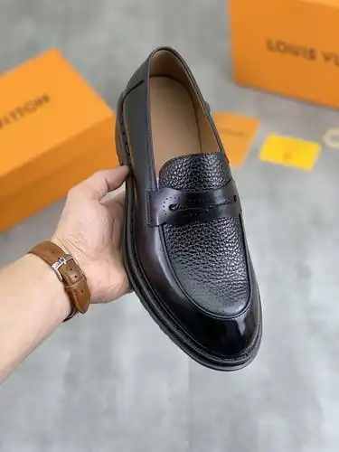 Código masculino LV poo1yupoo5b8poo tamaño 3945 46 personalizado