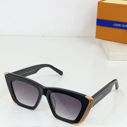 Z1yu655E