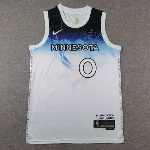 Temporada 2425 los Timberwolves Poo dan de Vincenzo edición urbana blanca