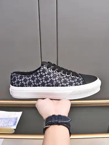 Código del modelo de los hombres de Givenchy poo1yupoo8B3boo Tamaño 384445 46 se puede personalizar