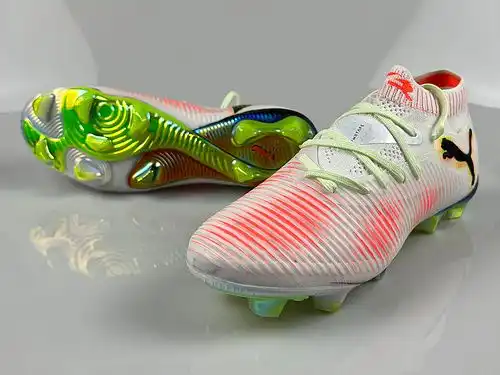 Llegada 3945 Puma Futuro 8 Generación Alta Top esencia Serie de punto completo FG Zapatos de fútbol 
