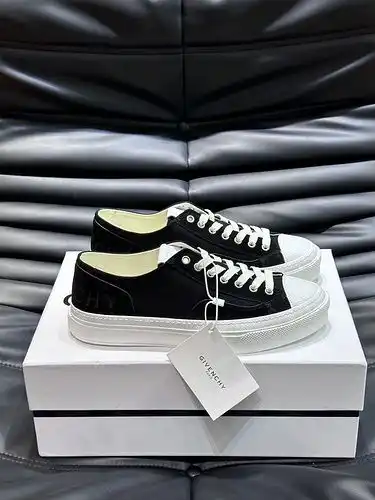Givenchy Men 's Code poo1yupoo3b4poo talla 3844 45 personalizado