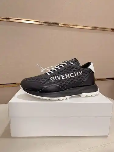 Código del modelo para hombres de Givenchy poo1yupoo 4C1yupoo Talla3844