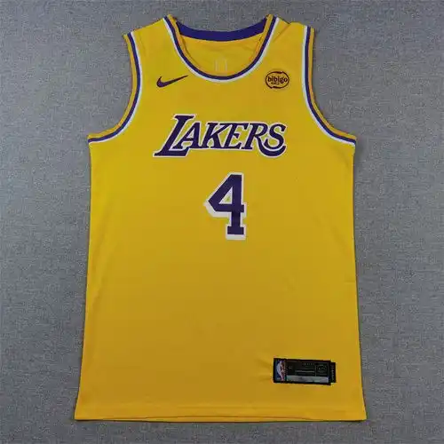 Lakers No 4 Skylar Metz Amarillo