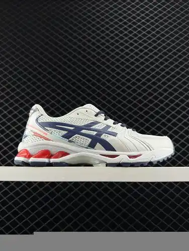 ASICS superior de malla transpirable con un poco de material de cuero sintético utilizando el nuevo 