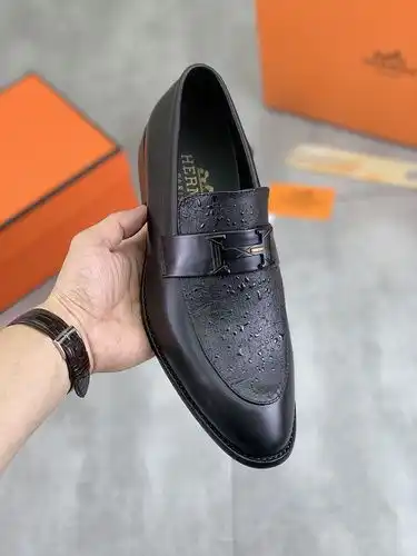 Hermes Mens Edición Código 0220B Tamaño 3944