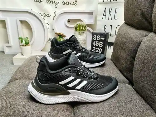 229DAd Alphacomfy Adidas zapatos de carrera neutros respetuosos con el medio ambiente con suela inte