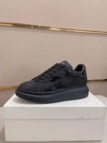 Código de estilo de pareja McQueen 0217b40 talla 3544