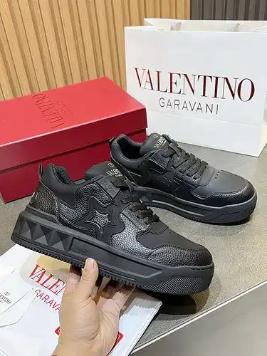 Código de estilo de pareja de Valentino 0216C Tamaño 3545 Tamaño personalizado 45 no reembolsable