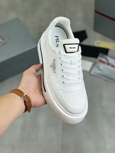 Prada Mens Edition Código 0214C20 Talla 3844