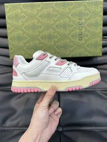 Gucci Código de Estilo de Pareja 0214C00 Tamaño Mujer 3539 Hombre 3844
