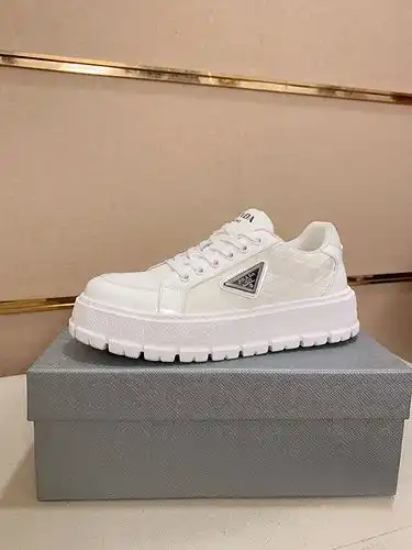 Prada Mens Edición Código 0217C20 Talla 3844