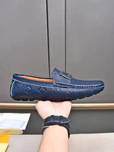 LV Mens Código 0218B30 Tamaño 3844 45 personalizado no reembolsable