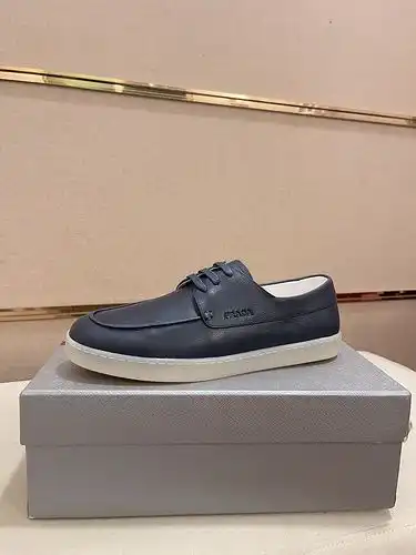 Prada Mens Edition Código 0217C00 Talla 3844
