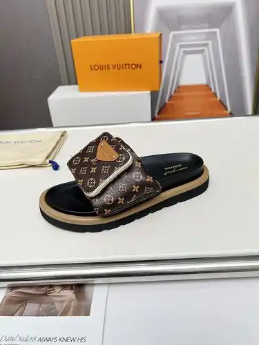 LV Código femenino 0216B40 Talla femenina 3541