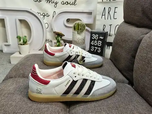 373dadidas Samba Vegan jq5976 Classic Originals ha caracterizado en los últimos años los zapatos del
