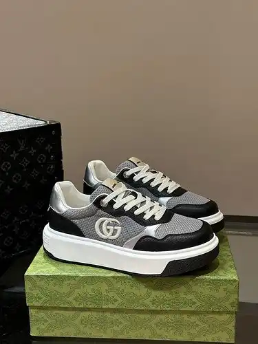 Código de estilo masculino Gucci 0214b90 talla 3844
