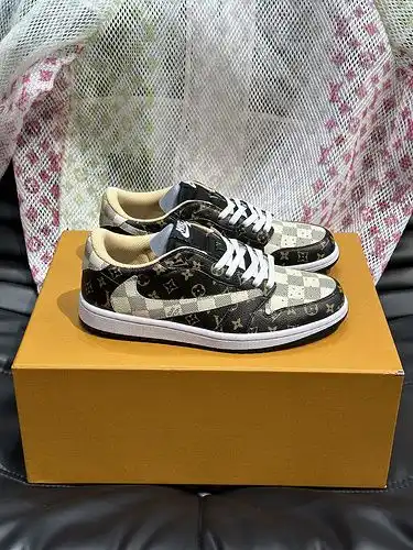 LV Collaboration Mens Edition Código 0214B60 Talla 3844