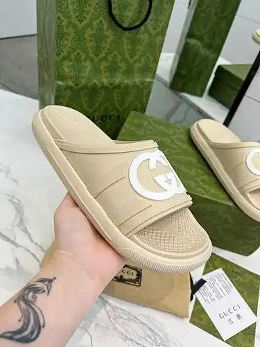Gucci Código de Estilo de Pareja 0216B00 Talla 3546