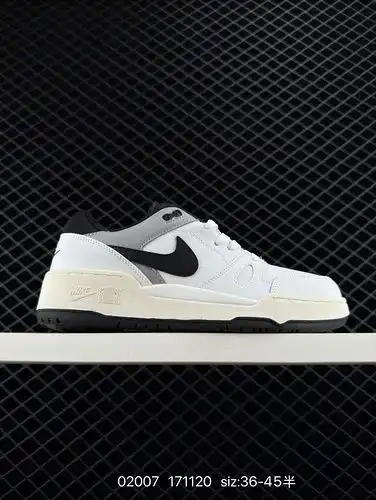 Nikes New Shoe Style está llegando Nike Full Force Bajo zapatos deportivos retro de moda con un temp
