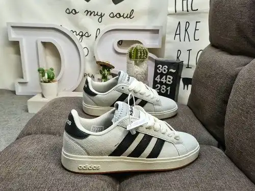 281DAdidas GRAND COURT BASE 00s Zapatos deportivos casuales de corte bajo de la serie Grand para hom