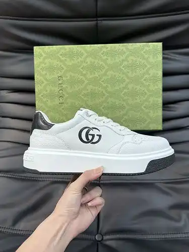 Gucci Mens Edition Código 0214C00 Talla 3844