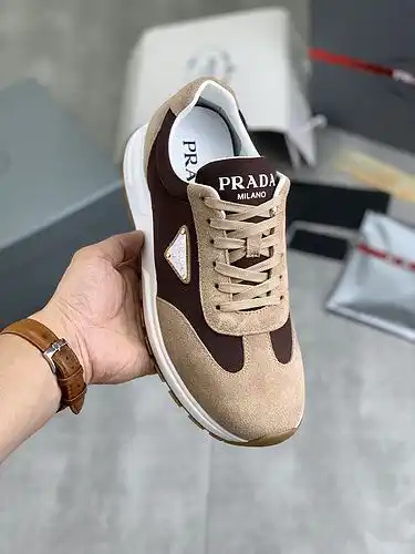 Prada Mens Edition Código 0214C20 Talla 3844