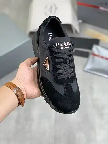 Prada Mens Edition Código 0214C20 Talla 3844