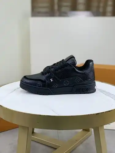 LV Código de estilo de pareja 0214D00 Tamaño Mujer 3539 Hombre 3945