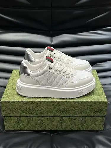 Gucci Hombre Código de Estilo 0214B90 Talla 3844