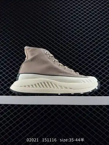 La zapatilla retro oficial de suela gruesa de Converse Chuck atcx, de converse, es un nuevo miembro 