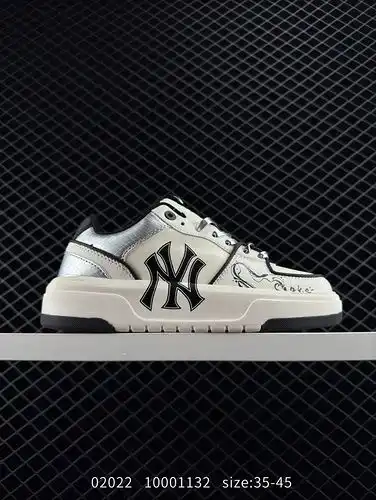 MLB Chunky Liner New York Yankees color personalizado que coincide con la serie de zapatos de alto n