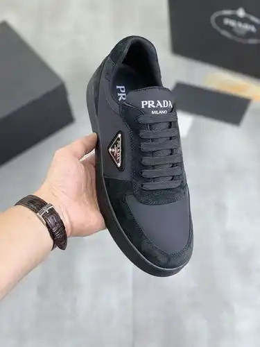 Prada Mens Edición Código 0214B50 Talla 3844