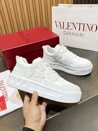 Código de estilo de pareja de Valentino 0216C Tamaño 3545 Tamaño personalizado 45 no reembolsable