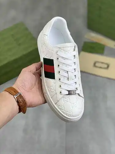 Gucci Hombre Código de Estilo 0214B50 Talla 3844