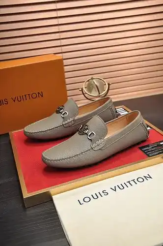 LV Código Hombre 0221B40 Talla 3844