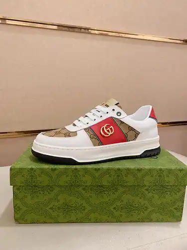 Gucci Hombre Código de Estilo 0309B30 Talla 3844